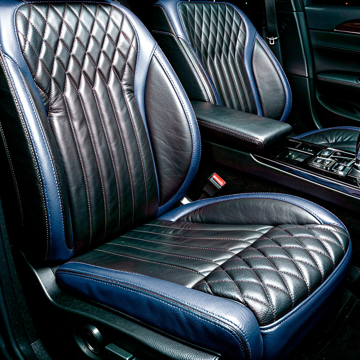 Diamond Chevron Stitching Gray&Blue