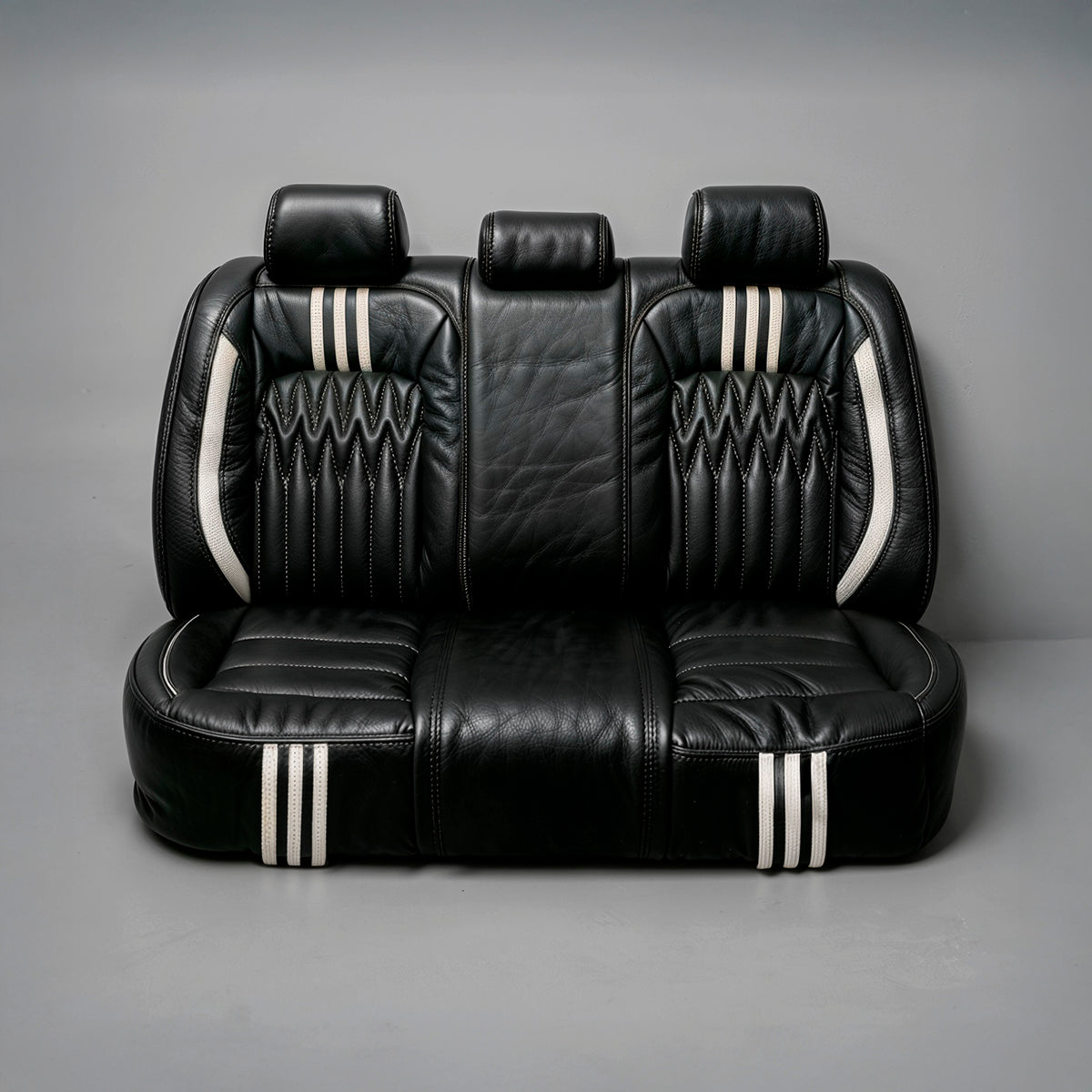 Wave Diamond Stitch Black