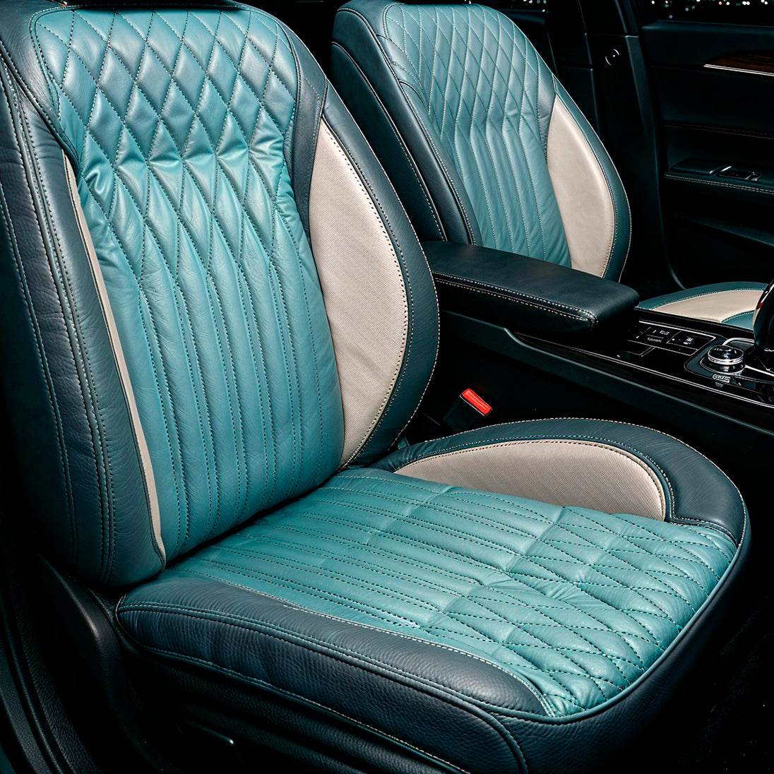 Diamond Chevron Stitching Blue