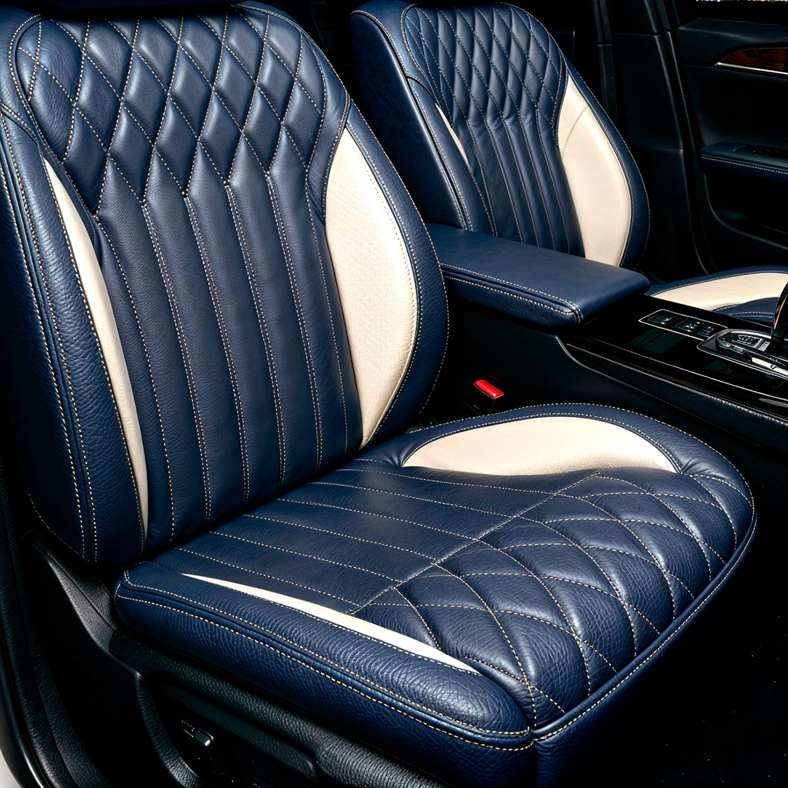 Diamond Chevron Stitching Blue&White